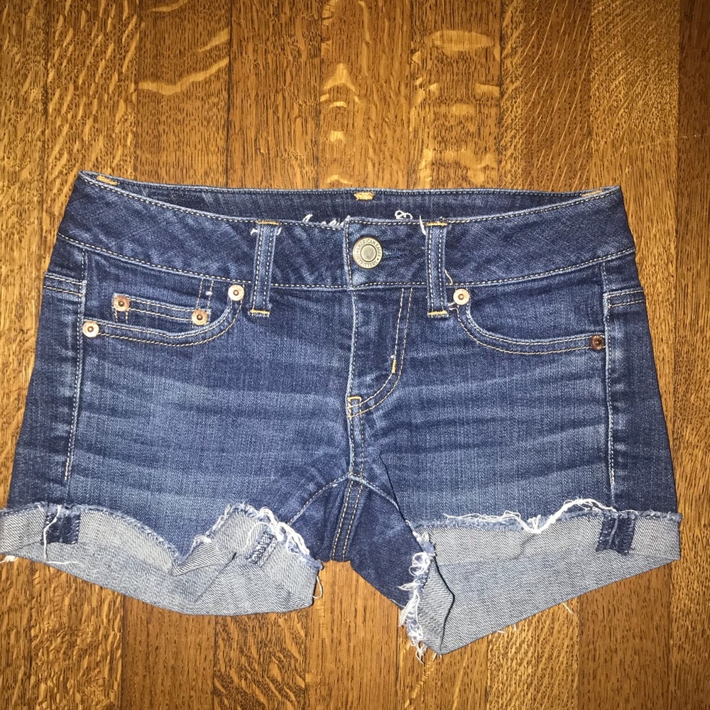 American Eagle Cuffed Stretch Jean Shorts, Size 00